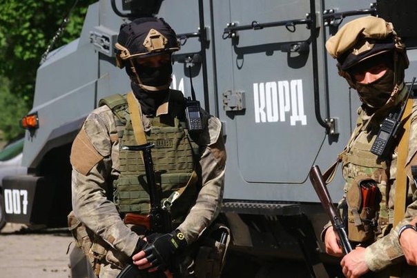 Порошенко не меняет схем. В Красногоровку введён спецназ