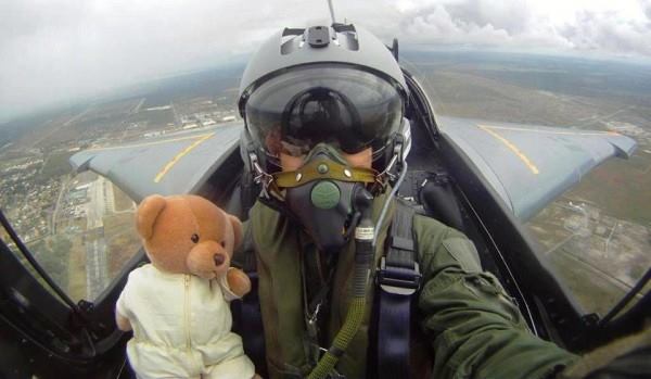 Поэт Владимир Захаров. 