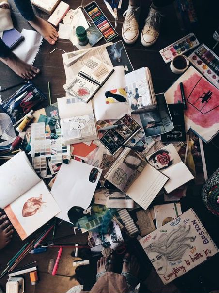 В жизни каждого наступает момент, когда самоконтроль утекает сквозь пальцы. Большинство людей стремится вернуть его. Но лучший способ борьбы с хаосом — хаос.