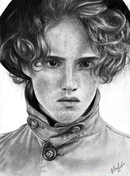 #уголь #черный_карандаш #простой_карандаш #Вера_Изотова