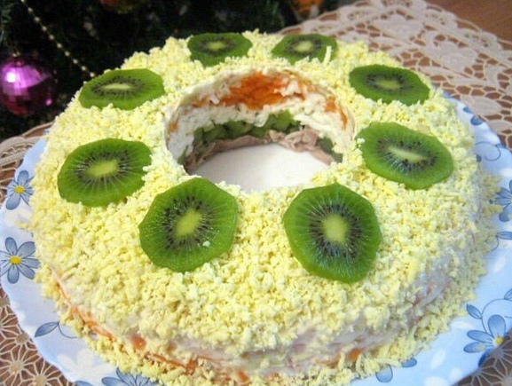 Салат «Малахитовый браслет» 