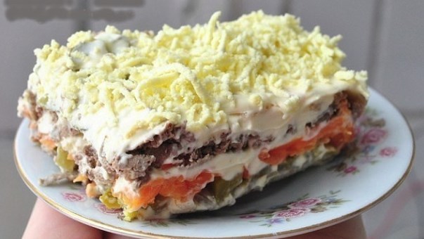 Салат слоёный 