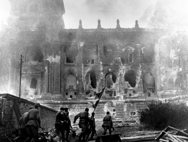 Сводка Совинфорбюро от 2 мая 1945 года. Берлин взят