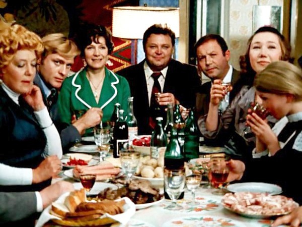 С НОВЫМ ГОДОМ ТОВАРИЩИ!