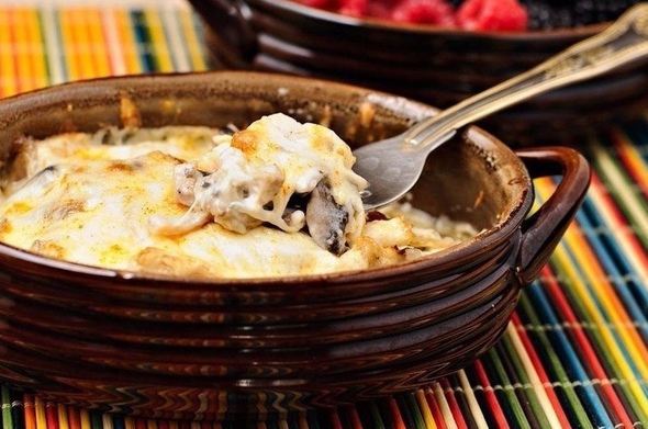 Жюльен с курицей и грибами 