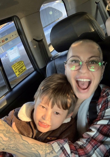 Наргиз Закирова поделилась снимком с внуком!