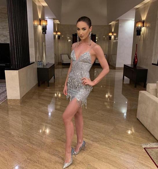 Ольга Бузова и ее дорогой номер в ОАЭ.