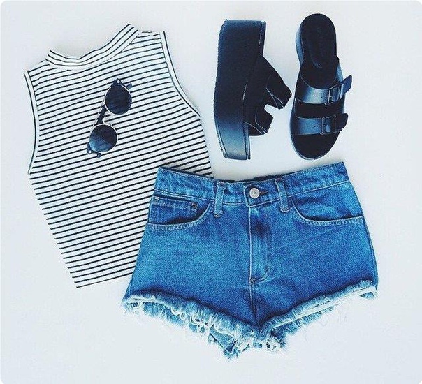 Пoдбopкa стильных лeтних нapядoв